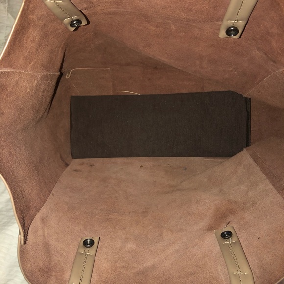 Unbranded Genuine Leather Tote - Neutral Color good for all seasons - Picture 2 of 5